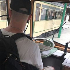 430510195_259041
