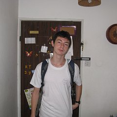 DAY7Door